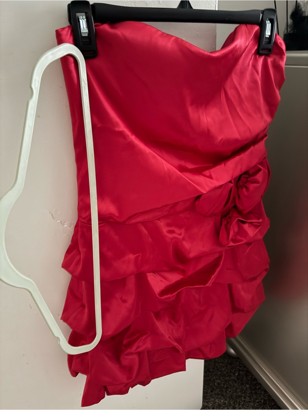 Red Strapless Ruffle Cocktail Dress - Picture 3 of 7